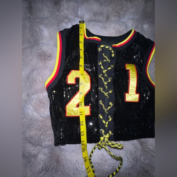 Sassy & Bold: Shane Justin Sequin Lace-Up Crop Top, Small - Picture 10 of 15